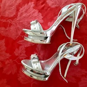 Stiletto size 6.5